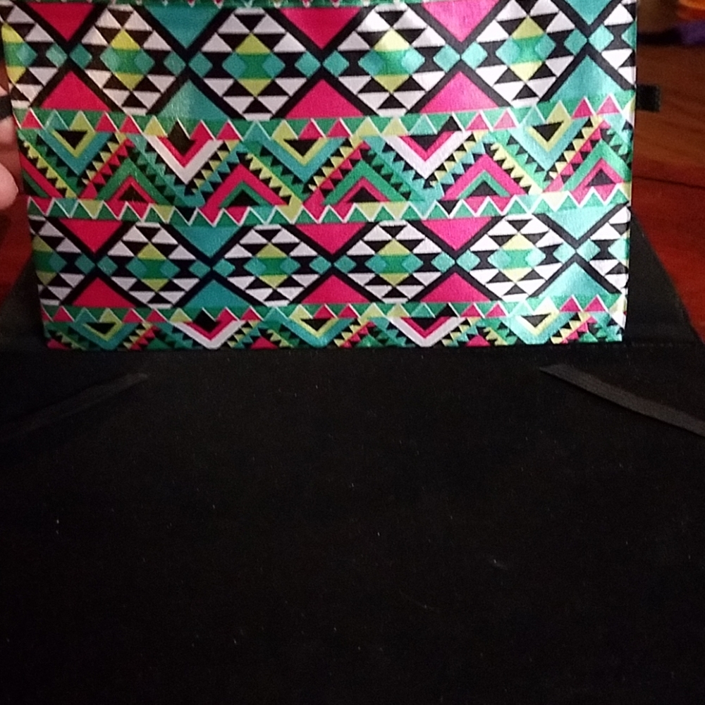 One pocket makeup bag